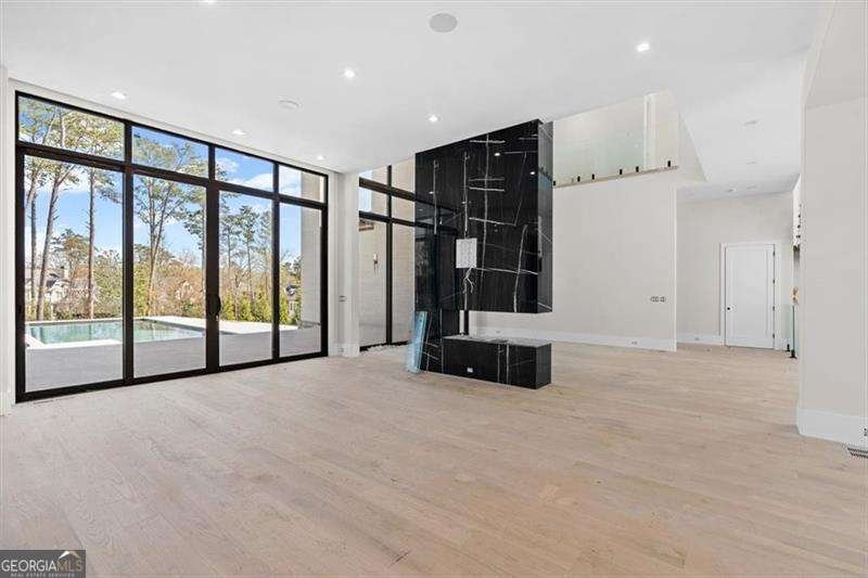 124 Woodlawn Drive Marietta - Photo 9