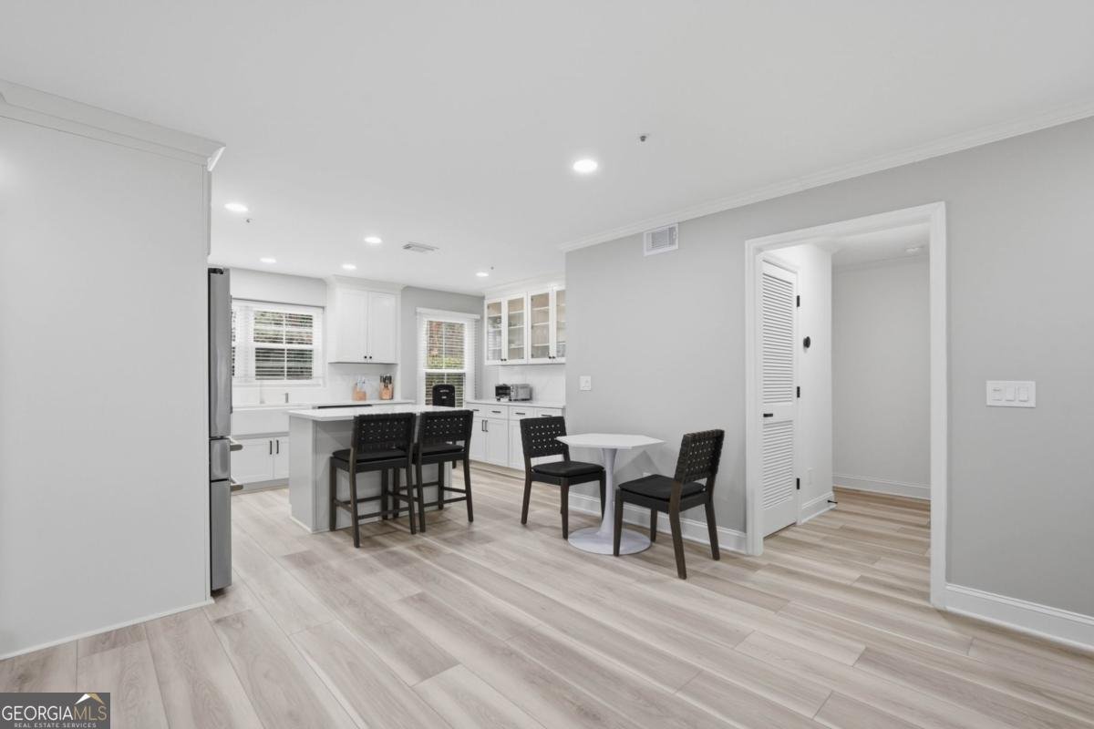 5061 Avalon Drive Alpharetta - Photo 8