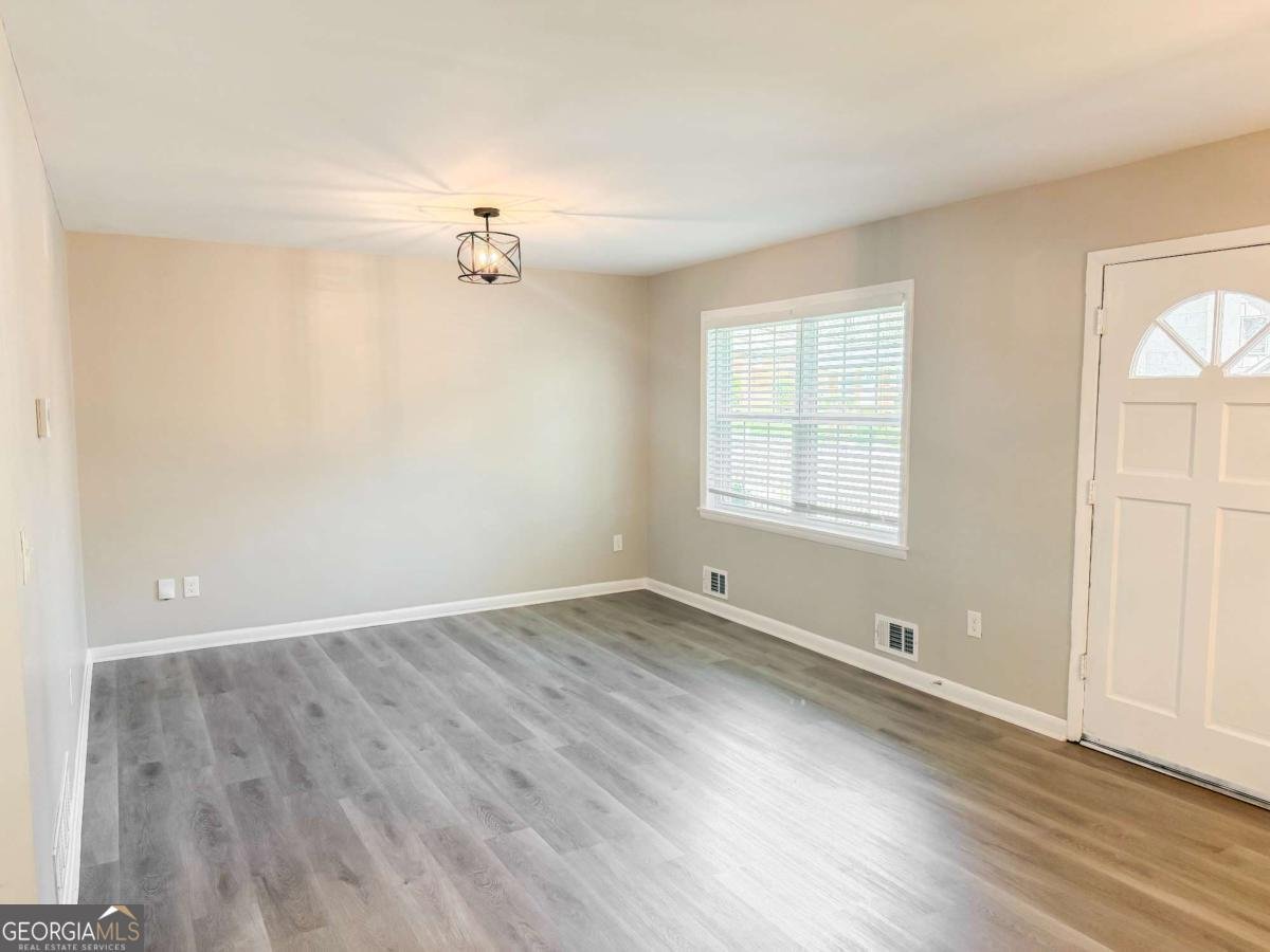 2060 Claude Street Atlanta - Photo 7