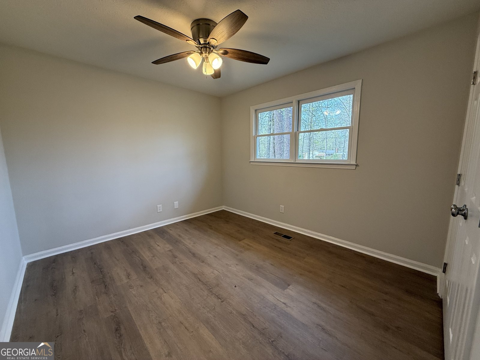 402 Ginger Circle Lagrange - Photo 27