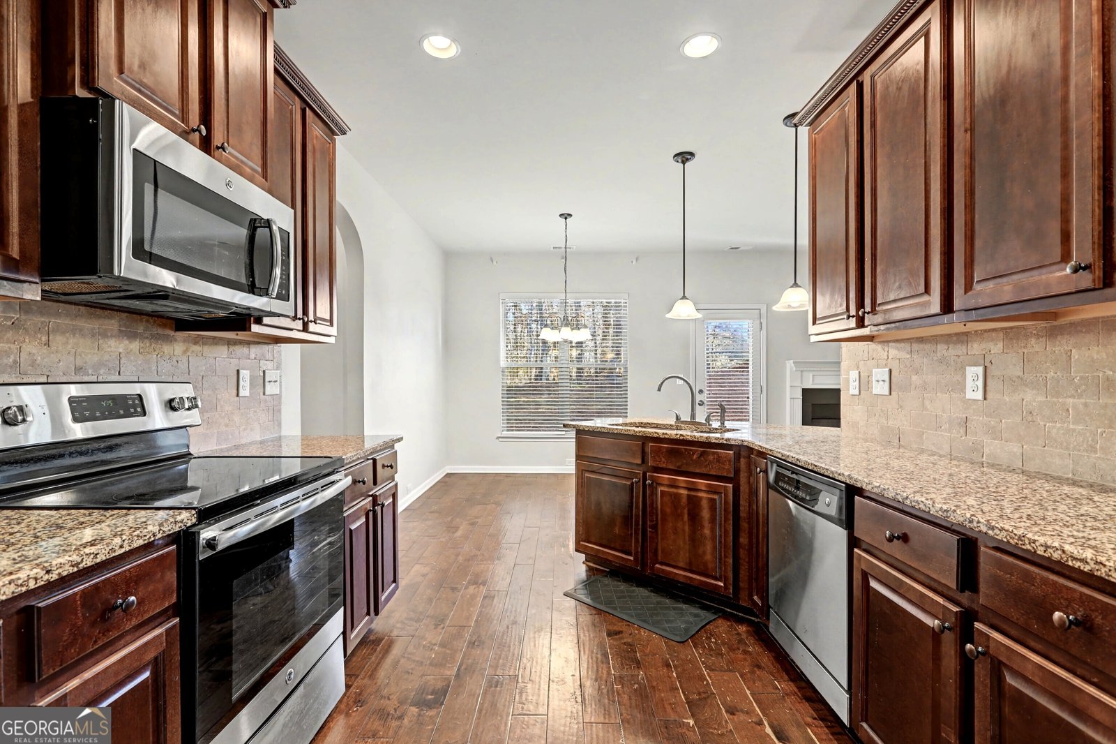 9941 Musket Ridge Circle Jonesboro - Photo 6