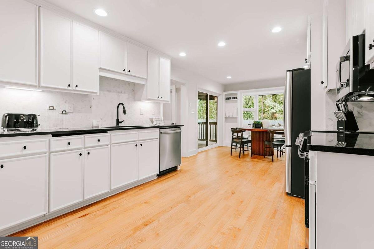 7820 Bethel Road Gainesville - Photo 18