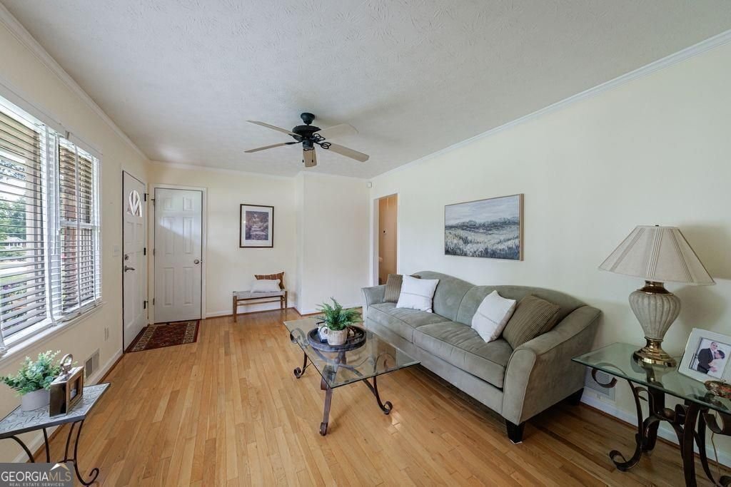 3060 Wilson Road Decatur - Photo 10