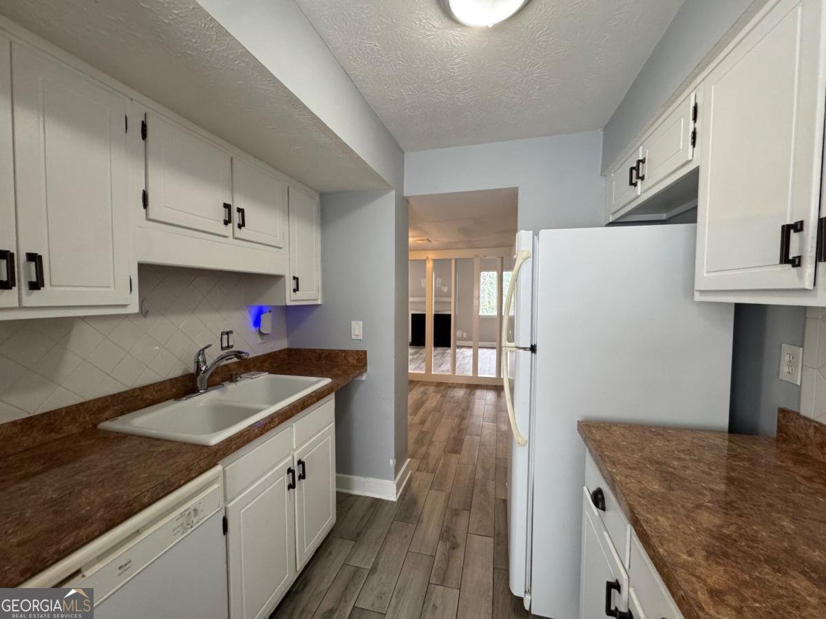 2912 Torreya Way Marietta - Photo 8