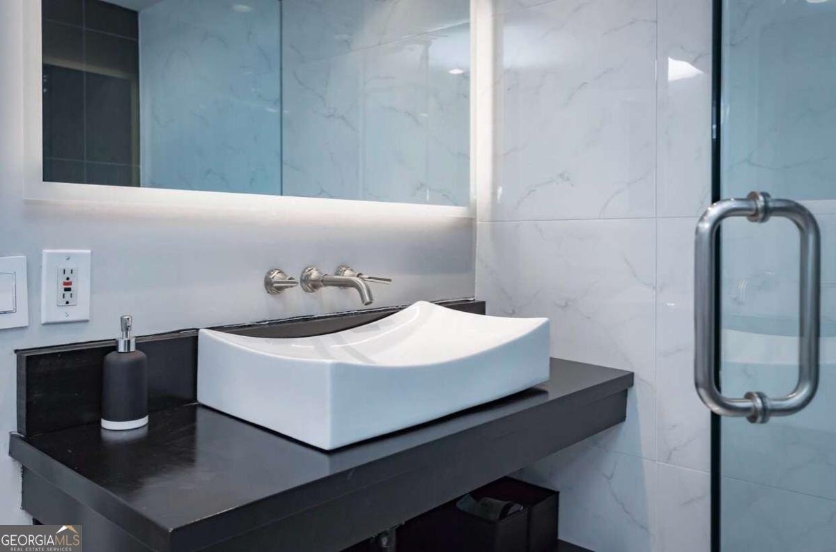 2161 Peachtree Road Atlanta - Photo 25