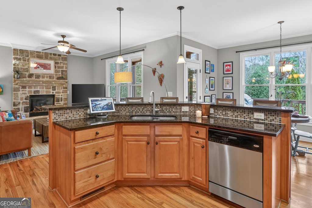 1735 Brown Circle Marietta - Photo 13