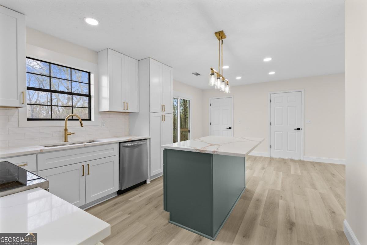 235 Poplar Street Buford - Photo 7