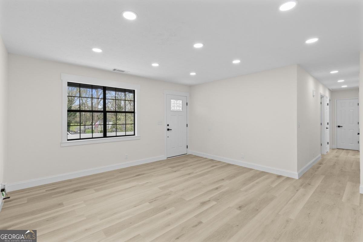 235 Poplar Street Buford - Photo 8