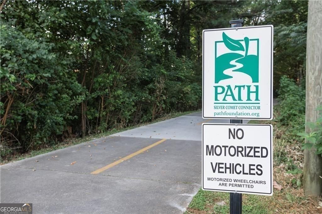 2165 Parkview Run Atlanta - Photo 32