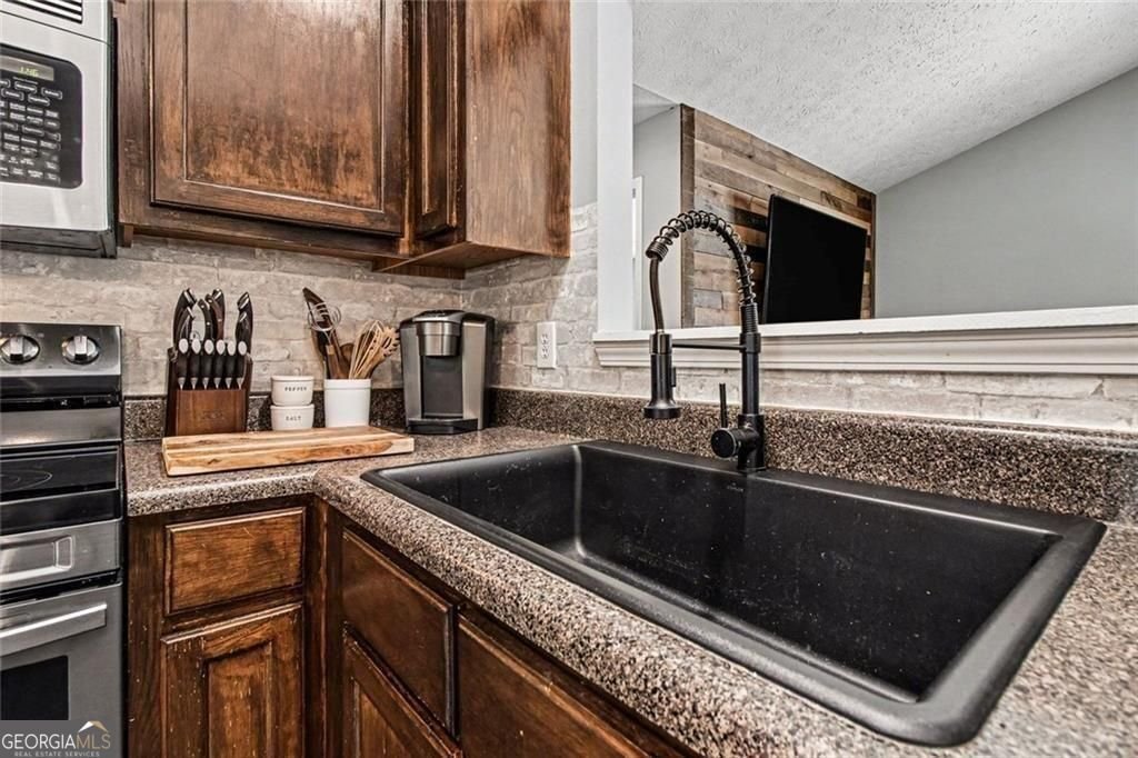 708 Zion Church Road Dallas - Photo 13