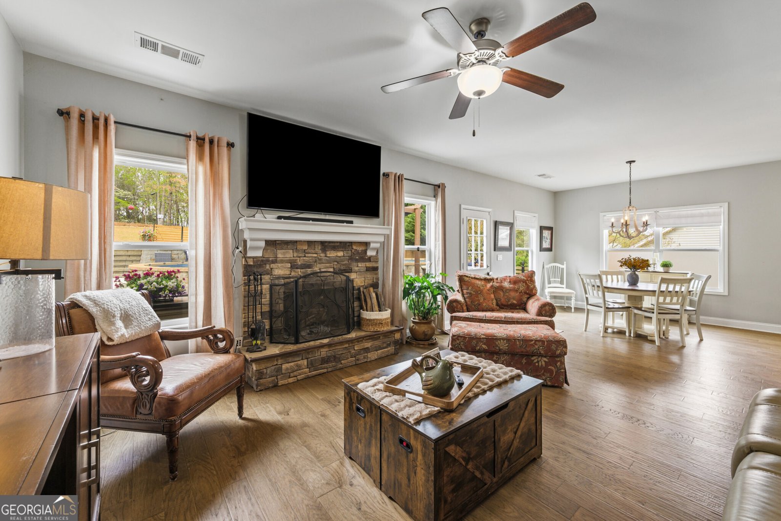 5645 Wooded Valley Way Flowery Branch - Photo 11