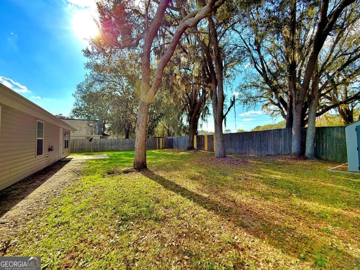 217 Guyett Avenue Hinesville - Photo 33