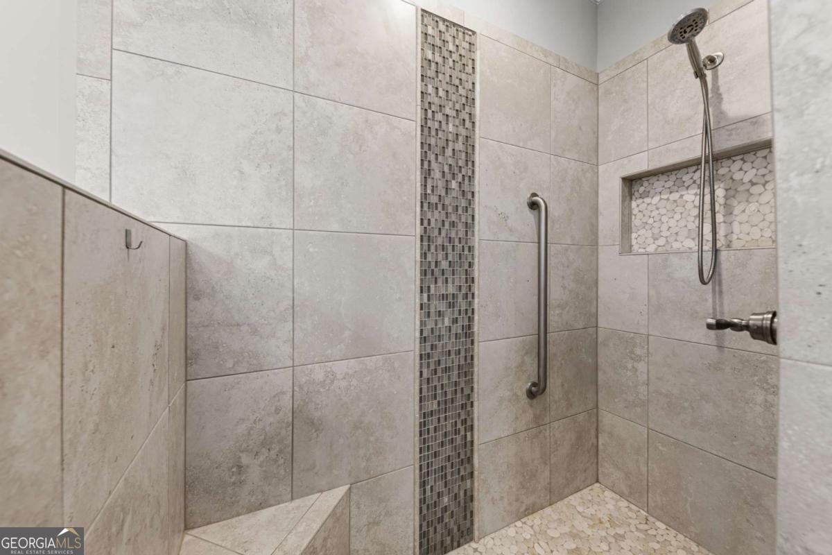 129 Thomas Court Kingsland - Photo 18