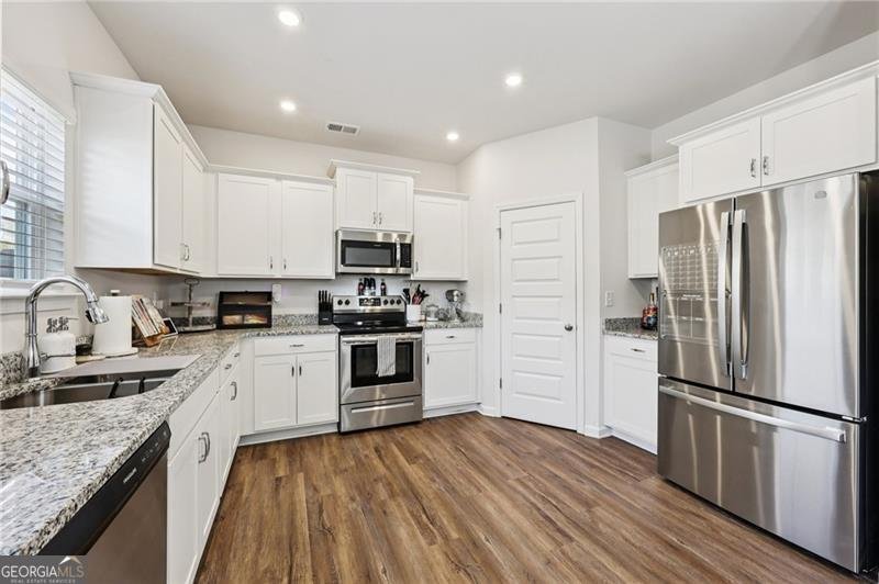 511 Ryan Court Ball Ground - Photo 14