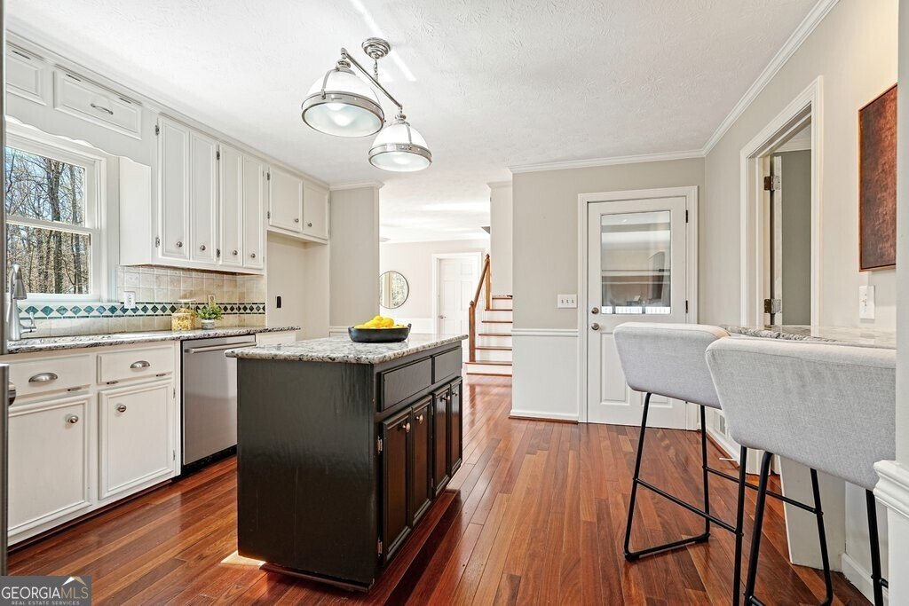 235 Oak Leaf Circle Roswell - Photo 14