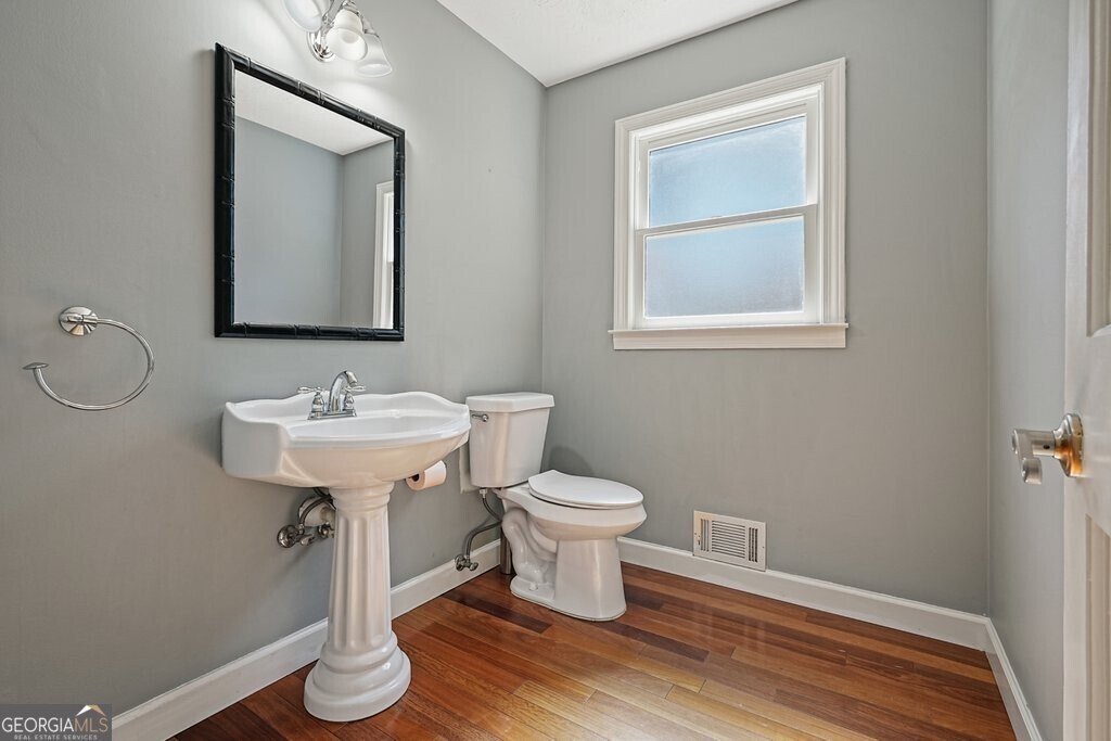 235 Oak Leaf Circle Roswell - Photo 17