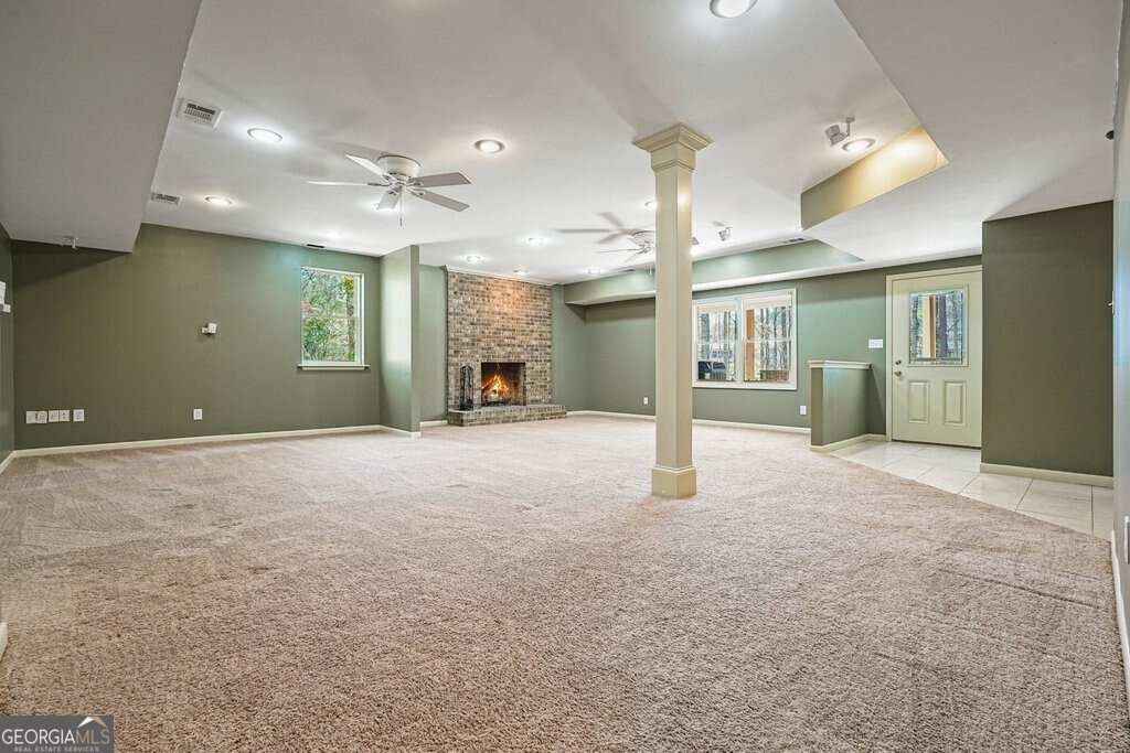 235 Oak Leaf Circle Roswell - Photo 32