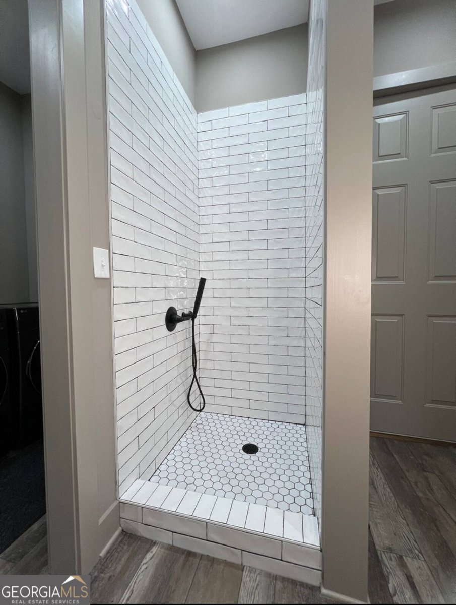 950 Island Shoals Road Jackson - Photo 10