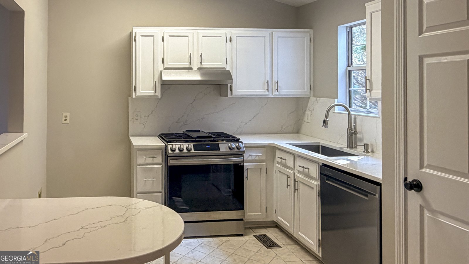 317 Winding Woods Trail Woodstock - Photo 11