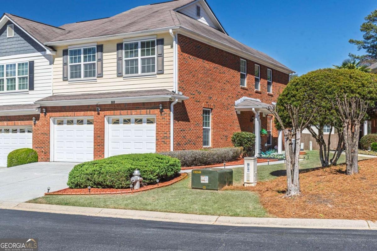 988 Treymont Way Lawrenceville - Photo 1