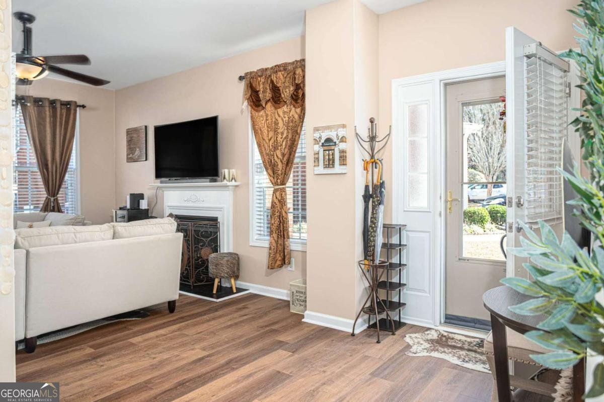 988 Treymont Way Lawrenceville - Photo 6