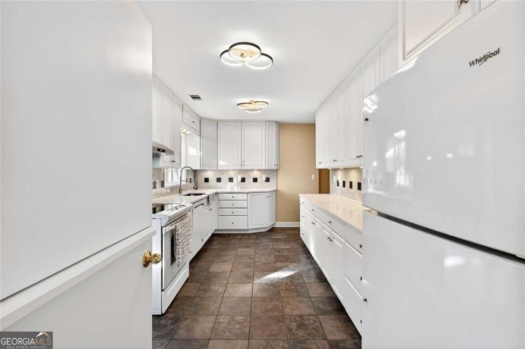 601 Ridgewood Avenue Gainesville - Photo 10