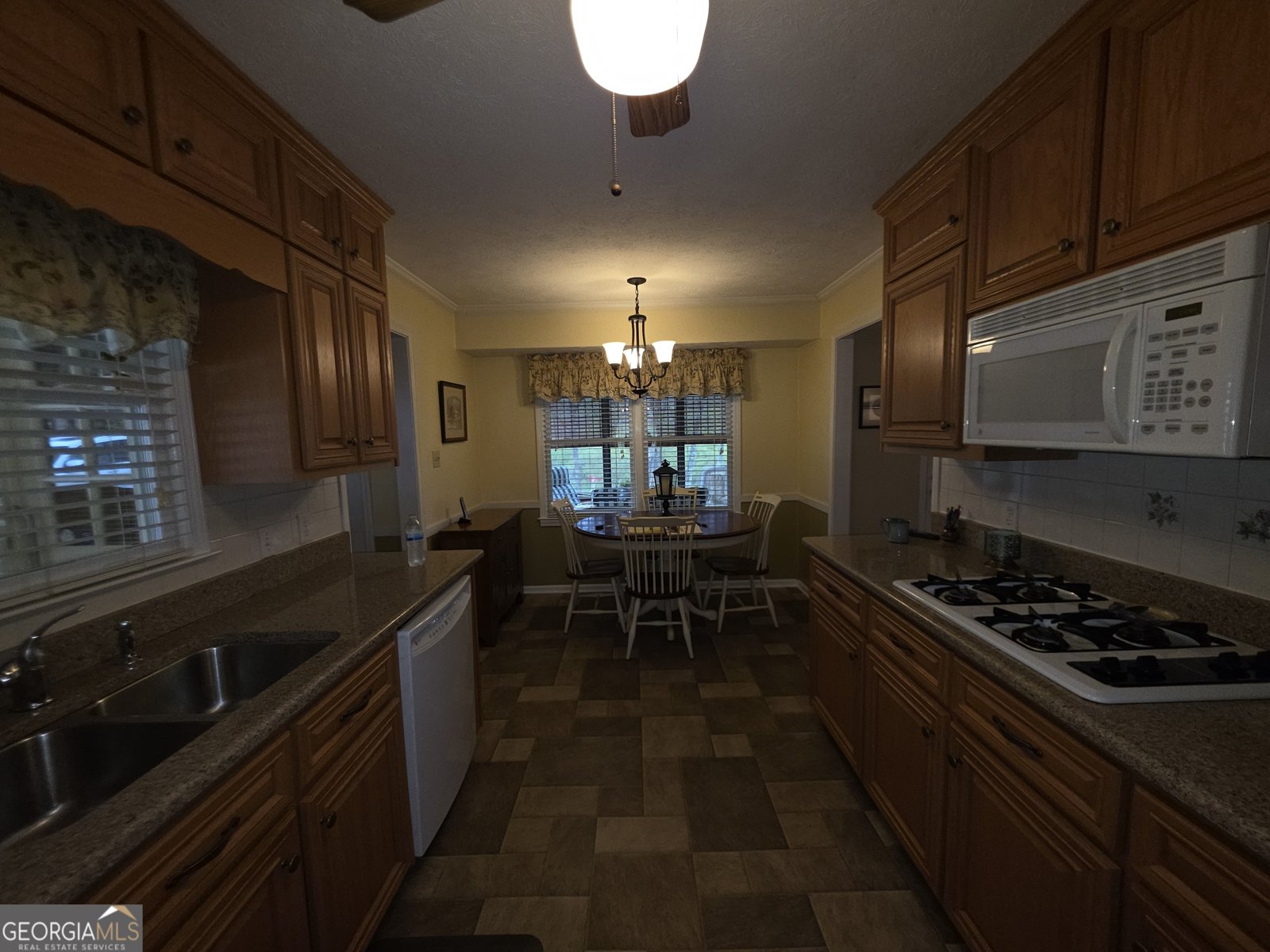 2772 Hickory Trail Snellville - Photo 16