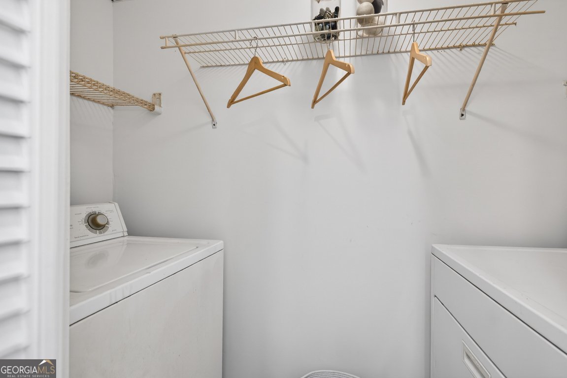 2439 Lakeshore Dr Conyers - Photo 15