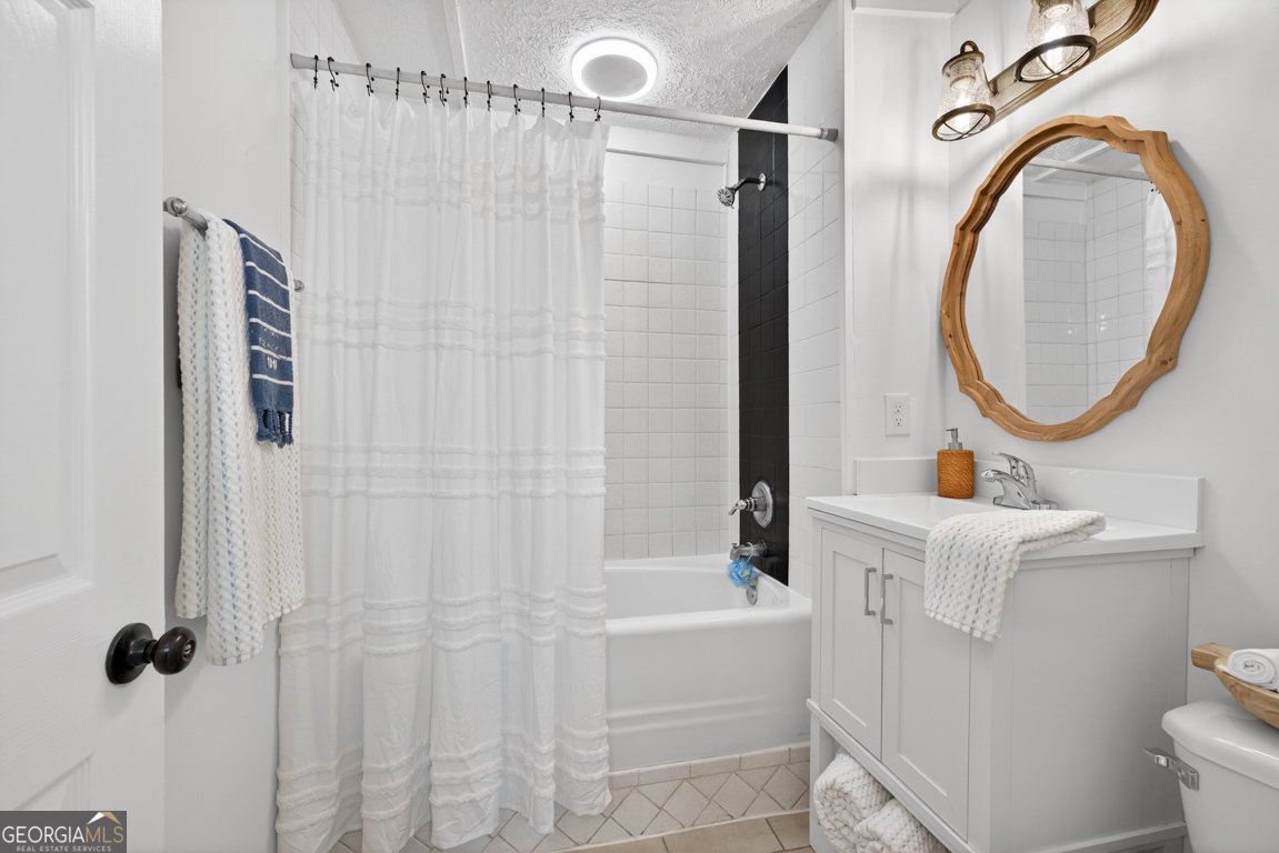 2439 Lakeshore Dr Conyers - Photo 51