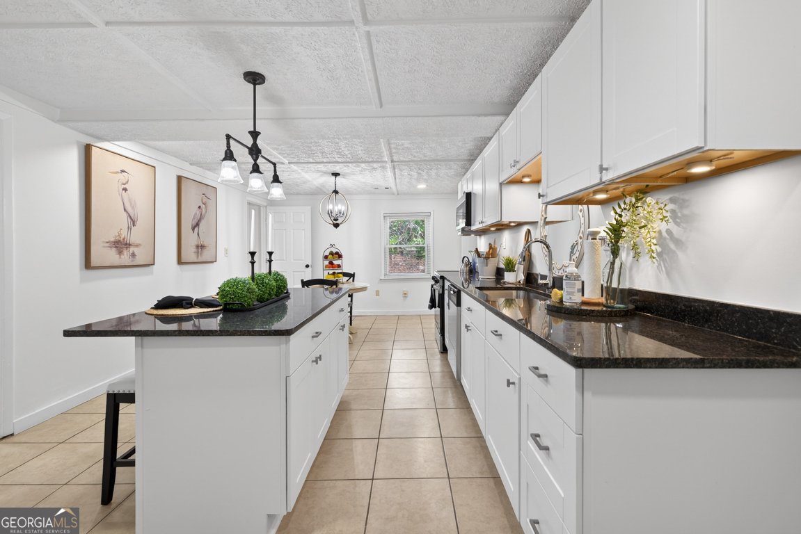 2439 Lakeshore Dr Conyers - Photo 7