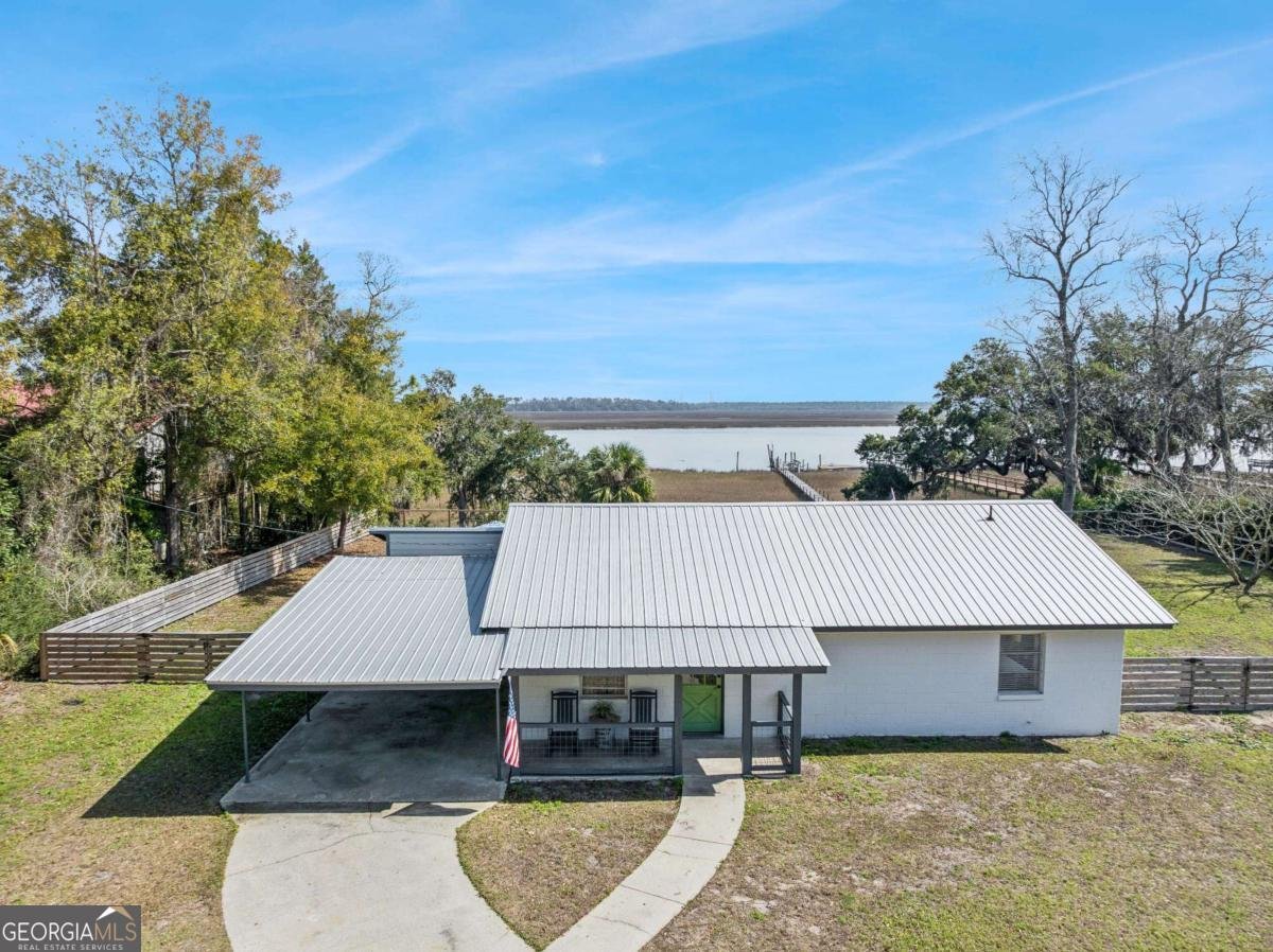 673 Hickory Bluff Drive Waverly - Photo 1