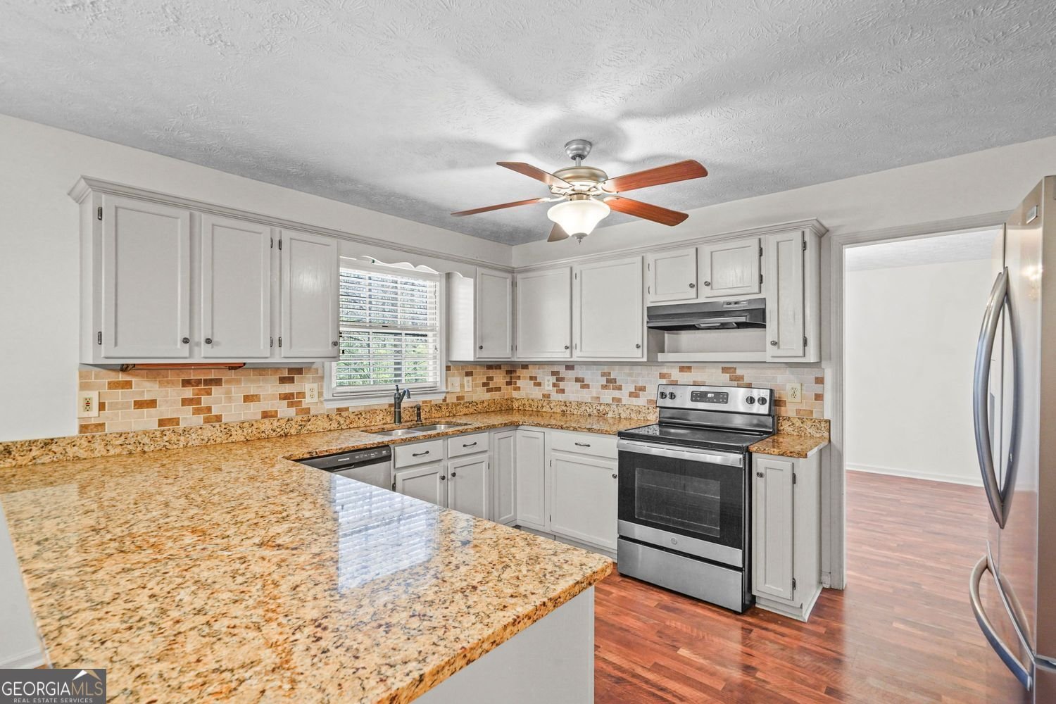 1700 Summit View Way Snellville - Photo 7