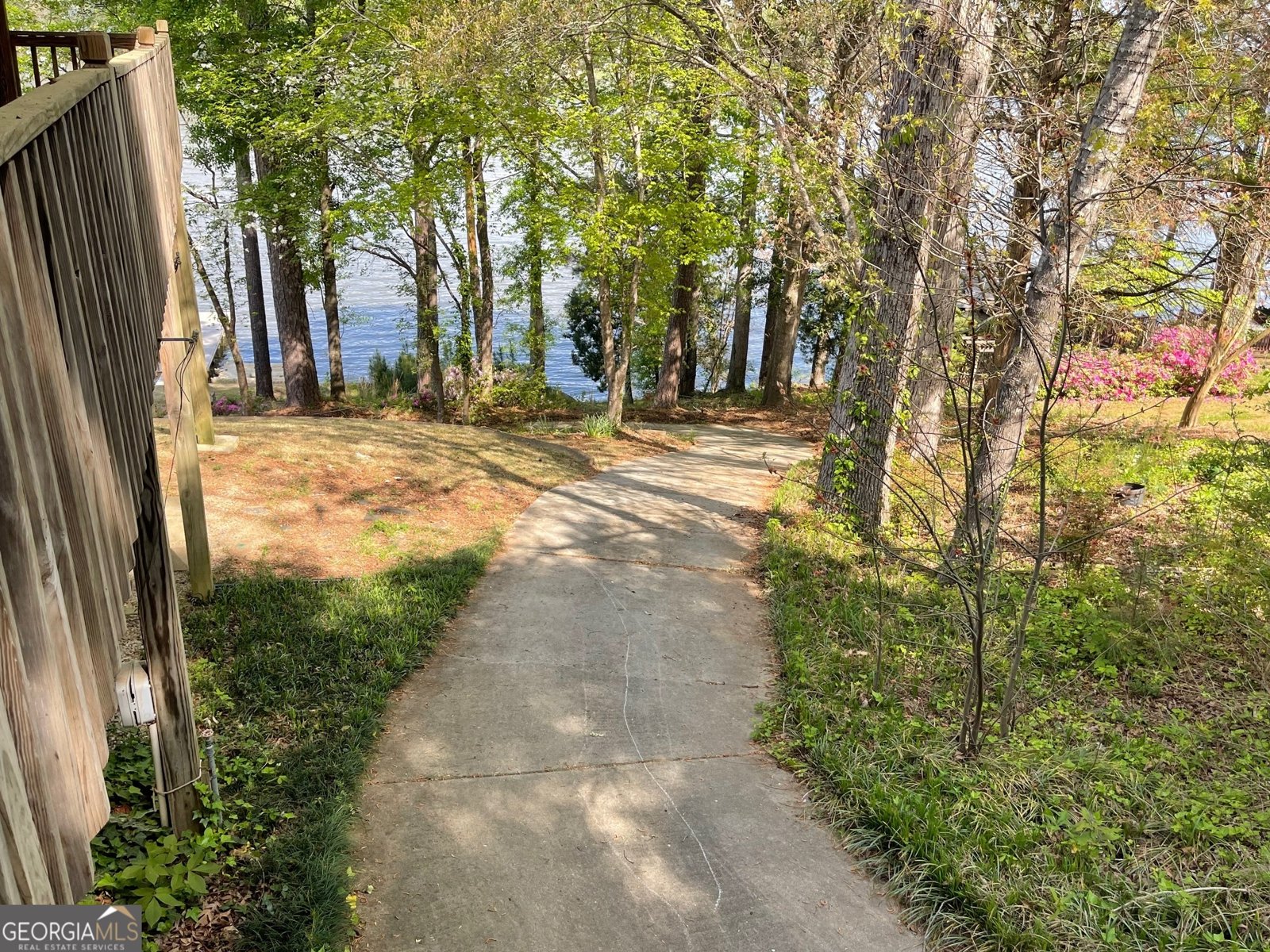 396 Chickadee Court Monticello - Photo 38