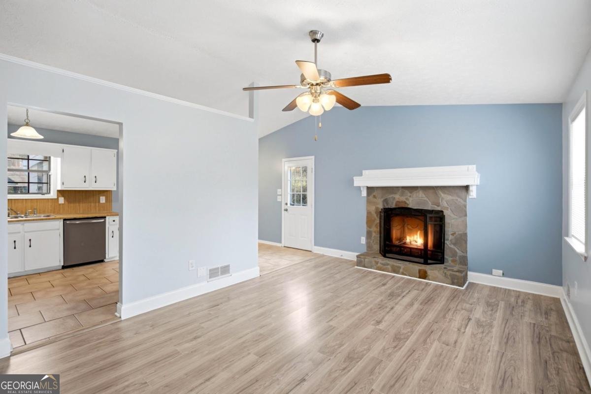 2404 Rhine Court Lawrenceville - Photo 10