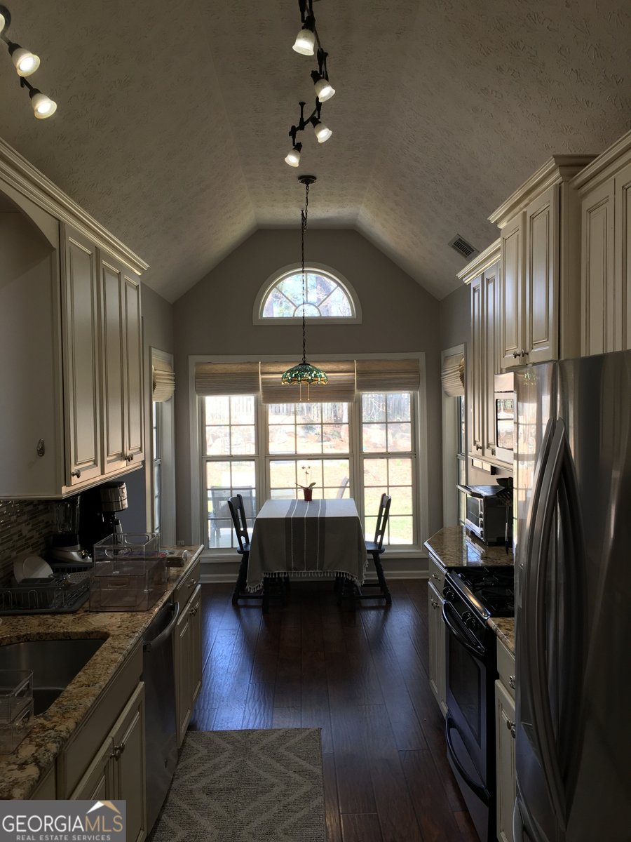 190 Hidden Brook Trail Fayetteville - Photo 17