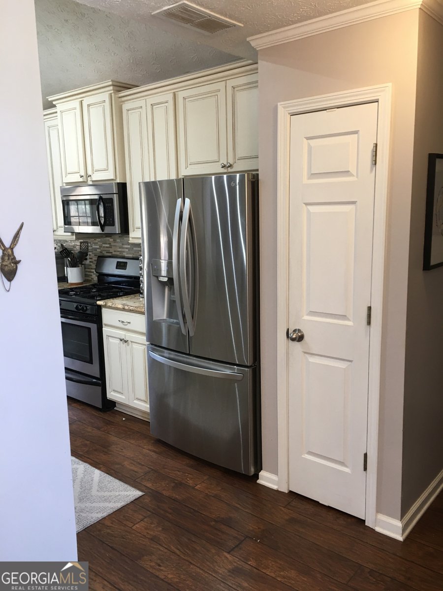 190 Hidden Brook Trail Fayetteville - Photo 18