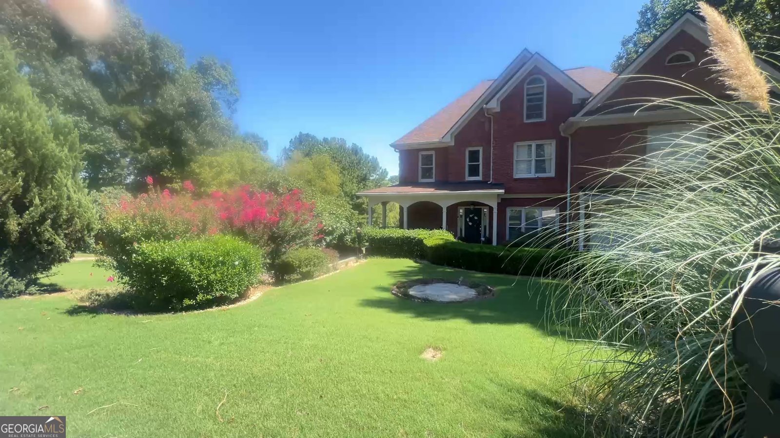 1340 Eryn Circle Suwanee - Photo 1