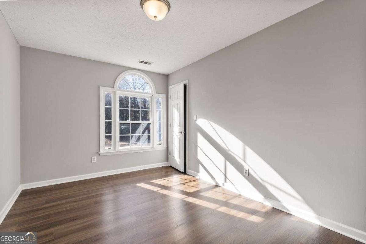 680 SOMERSET VALE Drive Lawrenceville - Photo 22