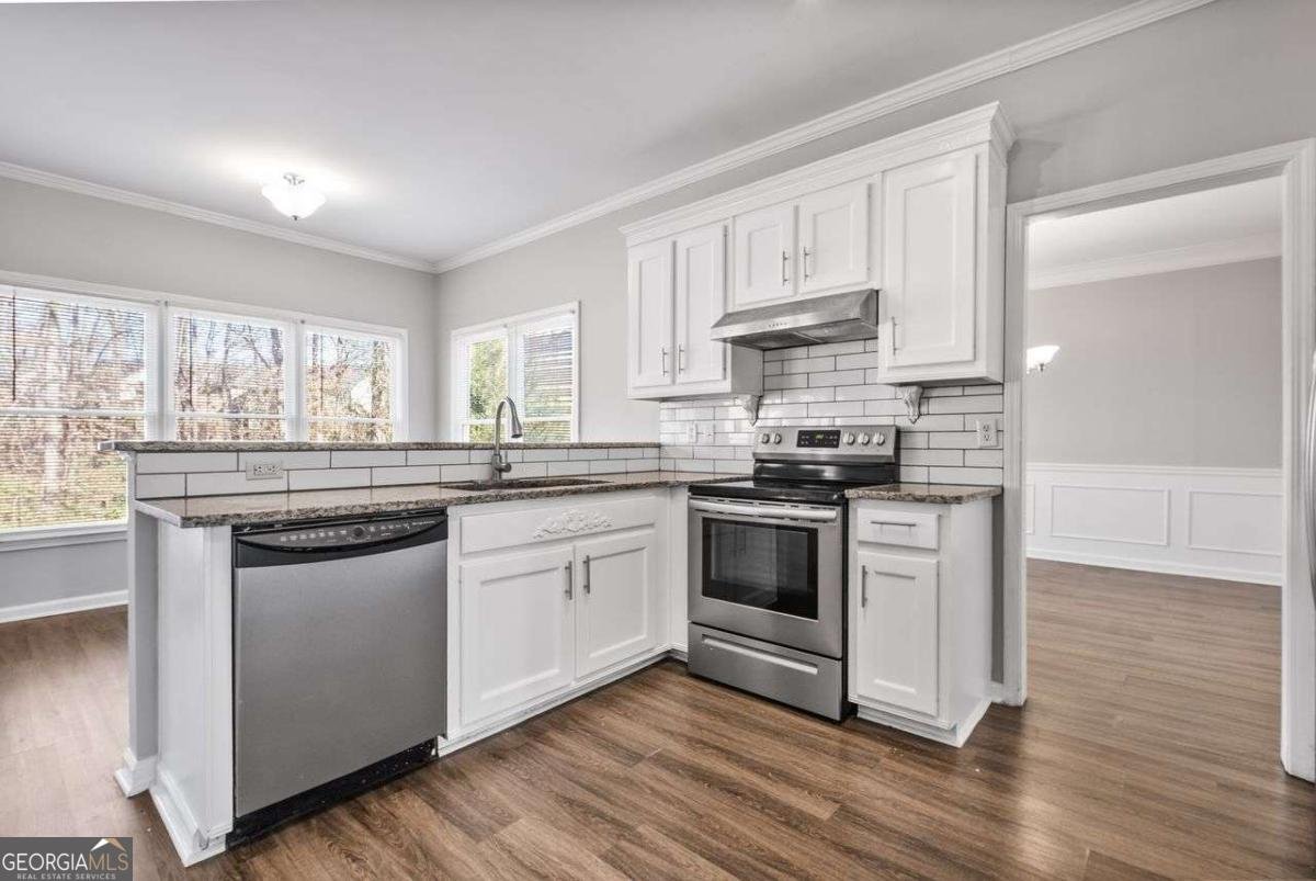 680 SOMERSET VALE Drive Lawrenceville - Photo 9