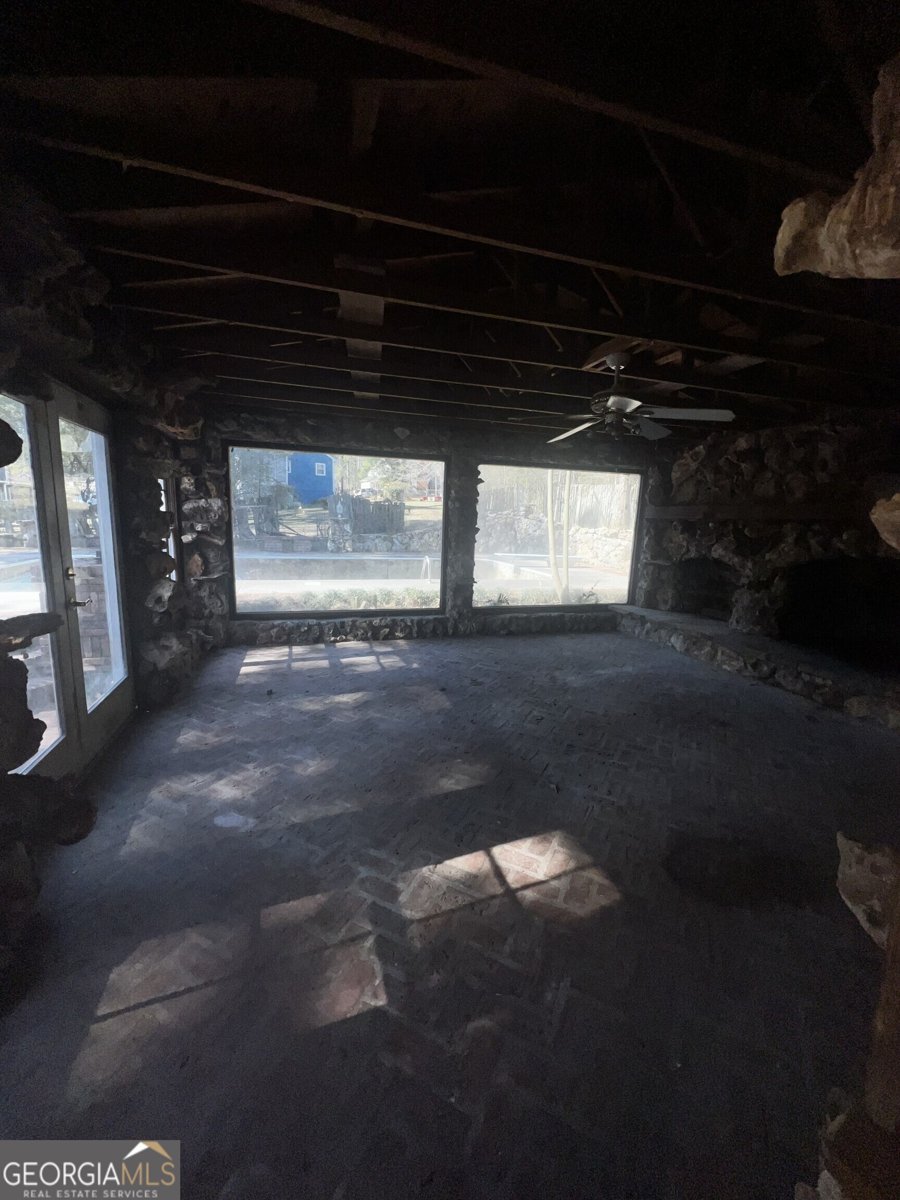 1215 Masters Lane Snellville - Photo 10