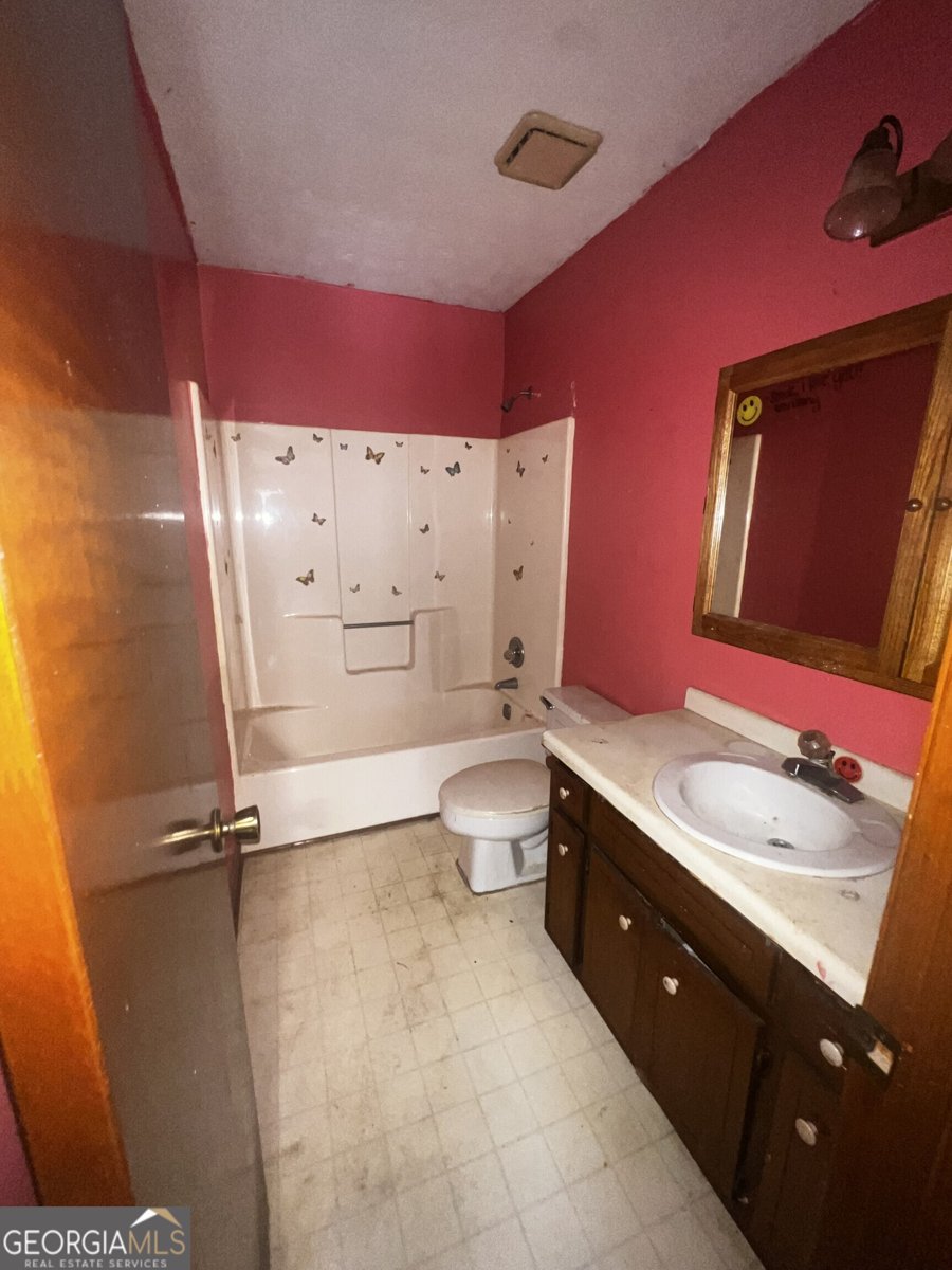 1215 Masters Lane Snellville - Photo 14