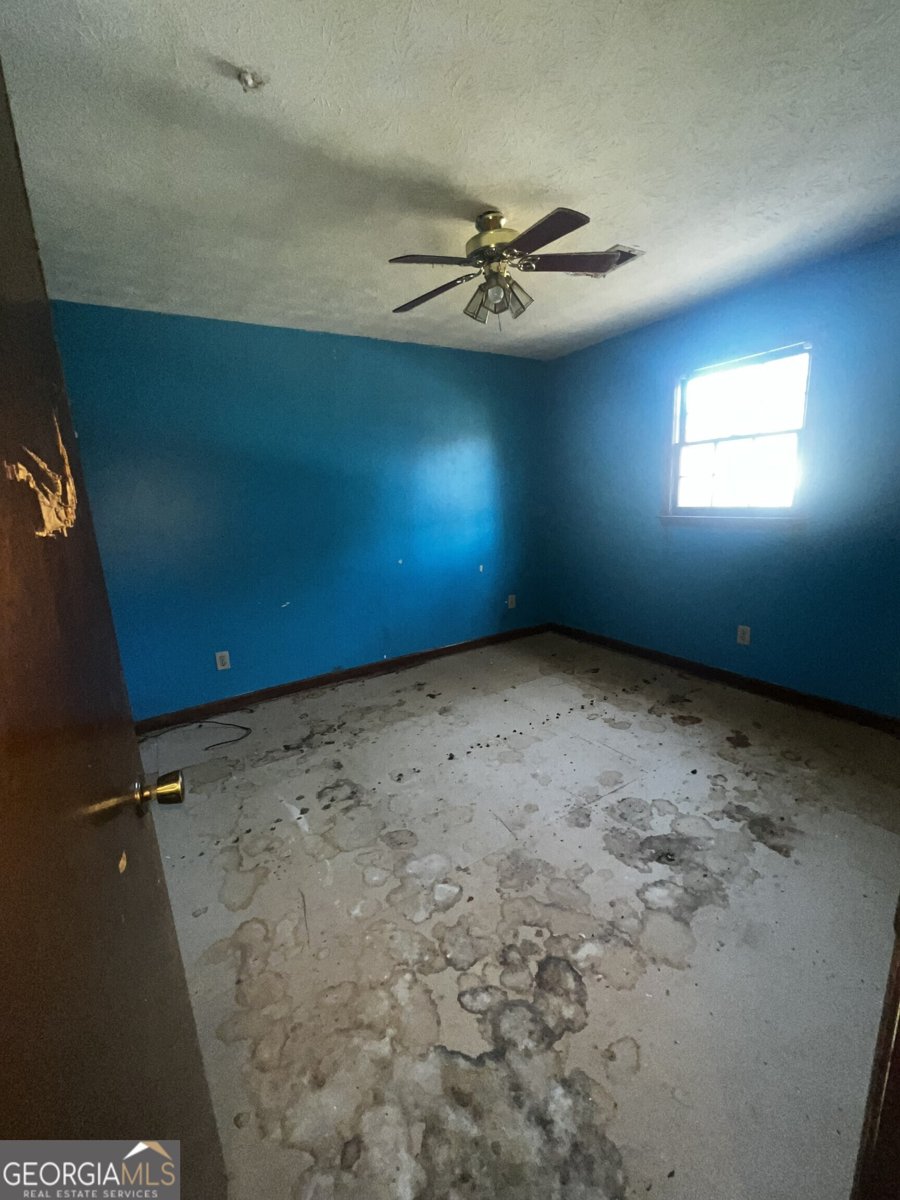 1215 Masters Lane Snellville - Photo 15