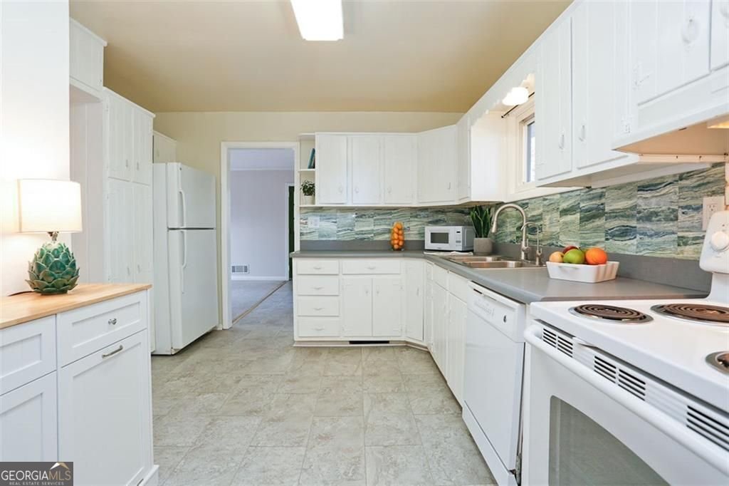 3068 Janice Court Atlanta - Photo 12