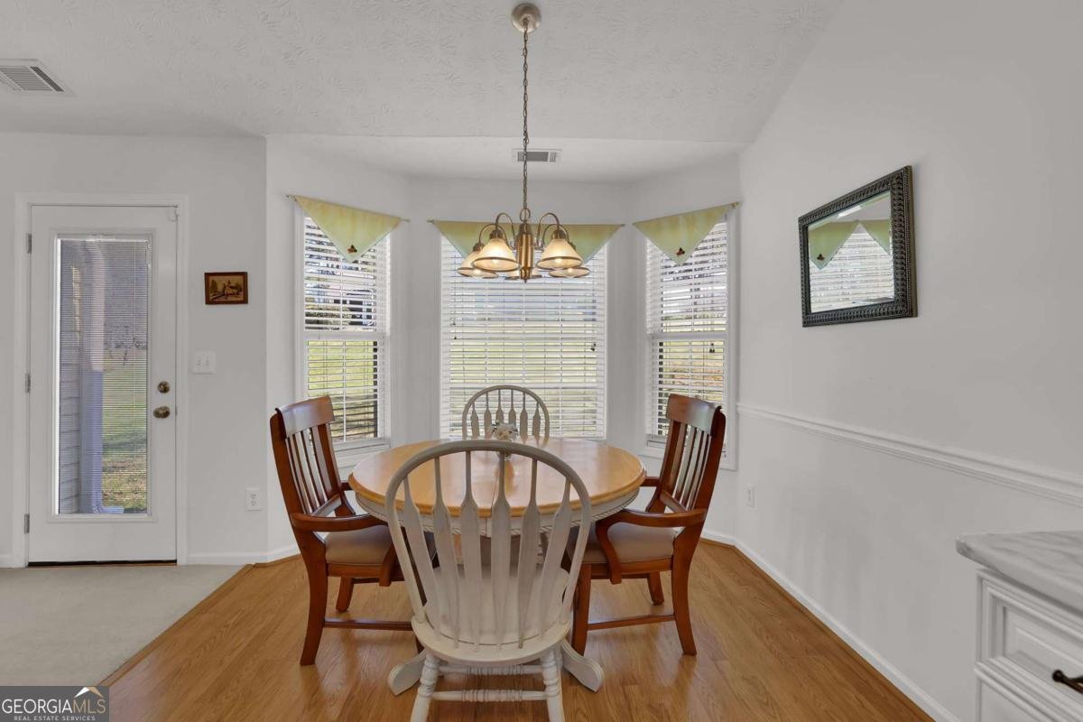 6185 Devonshire Drive Flowery Branch - Photo 10