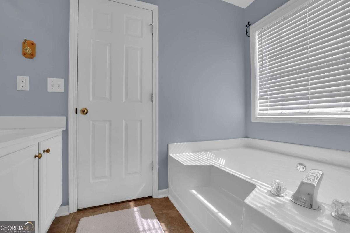 6185 Devonshire Drive Flowery Branch - Photo 25