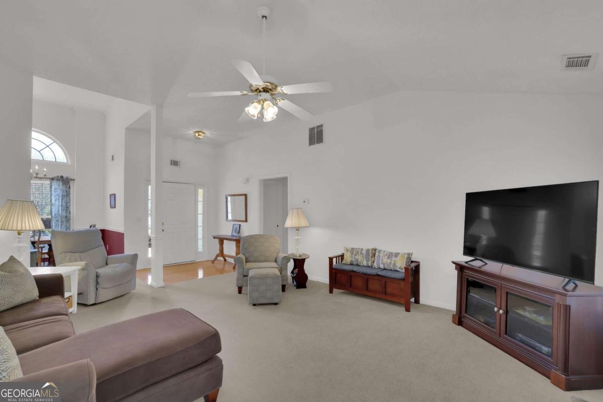 6185 Devonshire Drive Flowery Branch - Photo 8