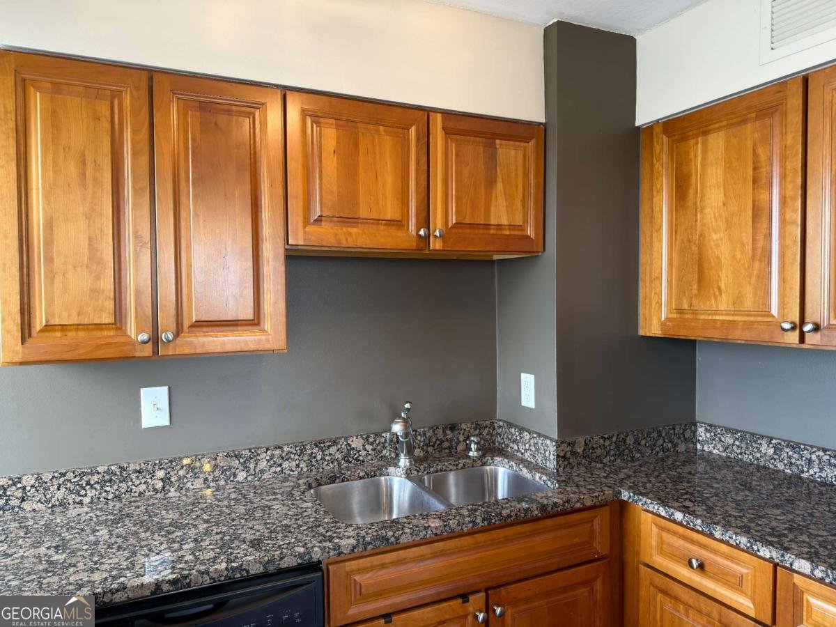 2479 Peachtree Road Atlanta - Photo 19