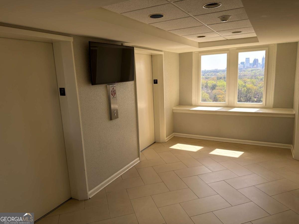 2479 Peachtree Road Atlanta - Photo 44