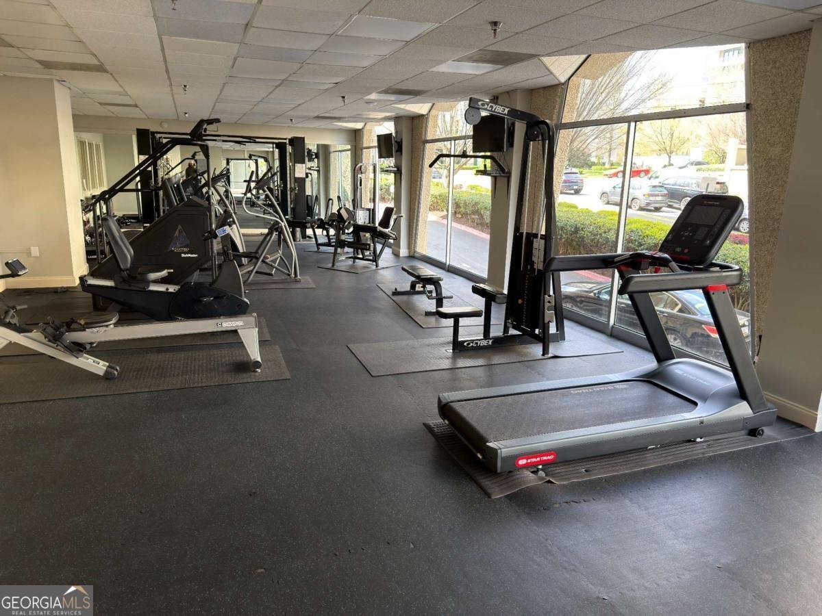 2479 Peachtree Road Atlanta - Photo 58