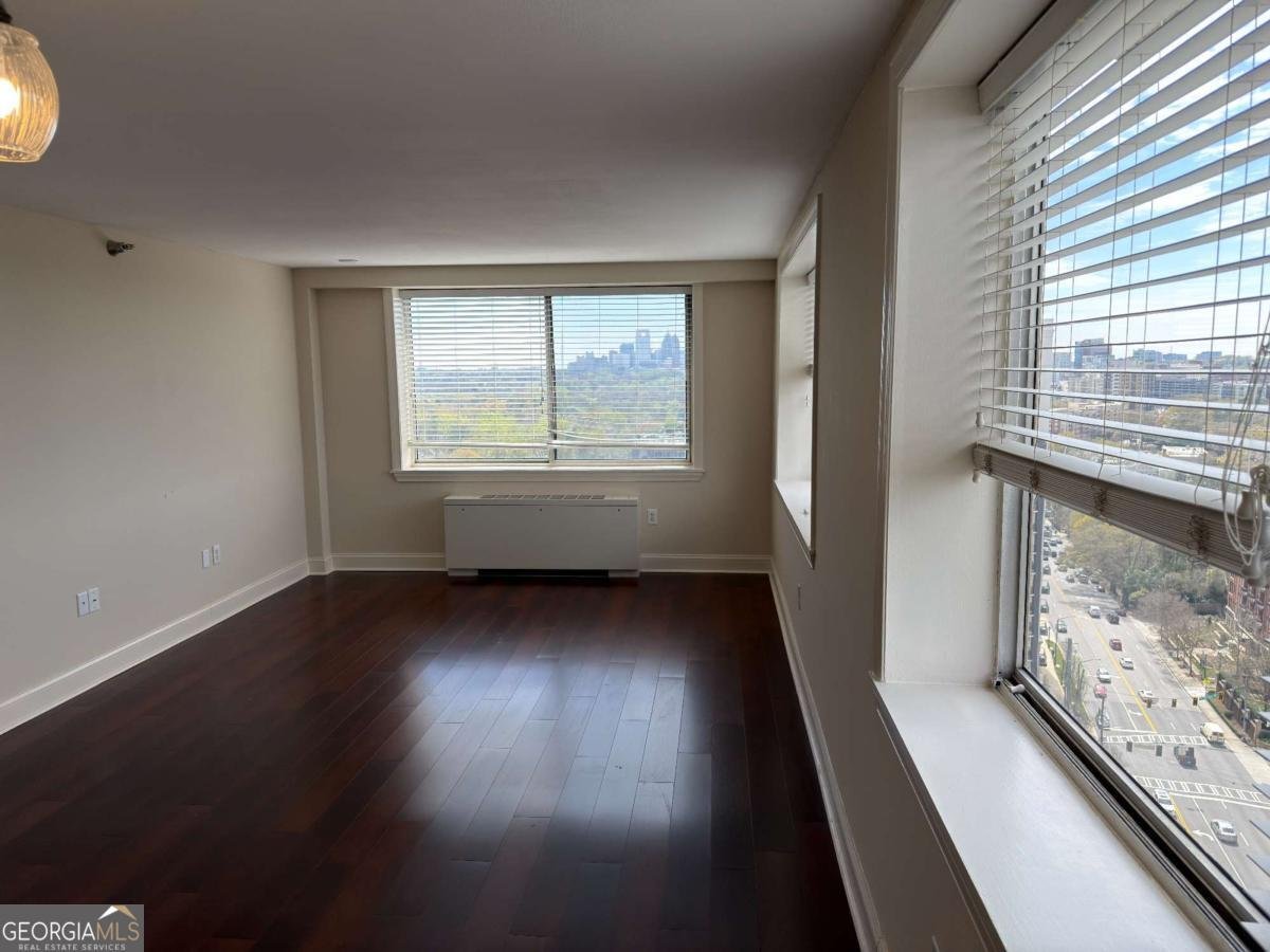 2479 Peachtree Road Atlanta - Photo 9